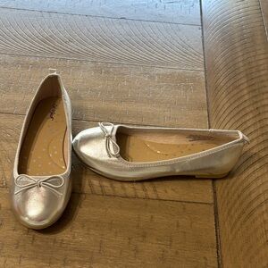 Cat & Jack Shimmering Silver Flats